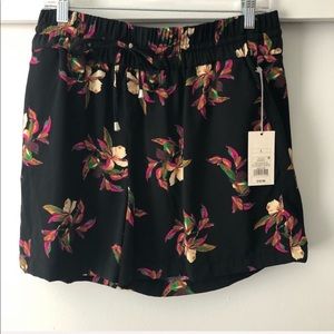 NWT A New Day Floral Shorts-L
